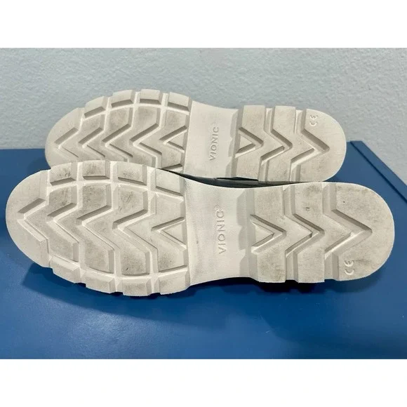 Vionic Women's Kensley Black Crinkle Patent Loafers 8 White Soles #Academia - Picture 6 of 7